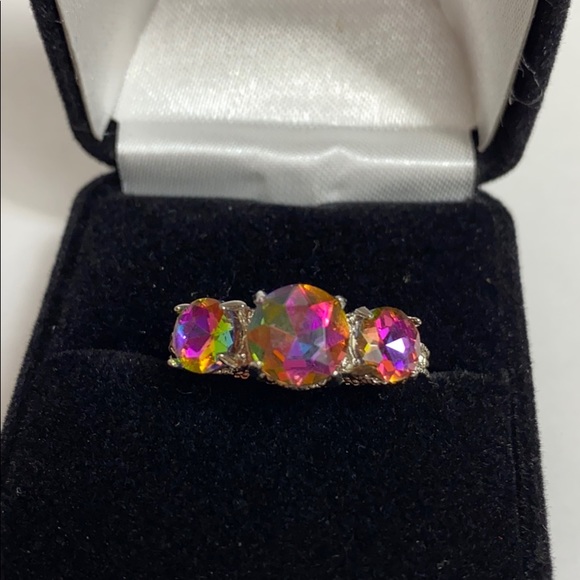 Magnificent three stone Mystic Topaz Sz 8 - Picture 2 of 7